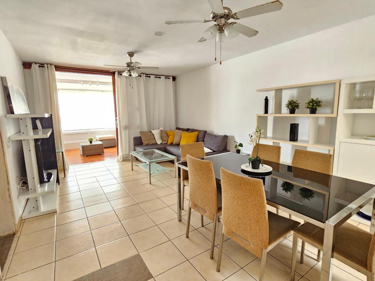 Holidays & Pool ,aircond , Americas Apartment Arona (Tenerife)