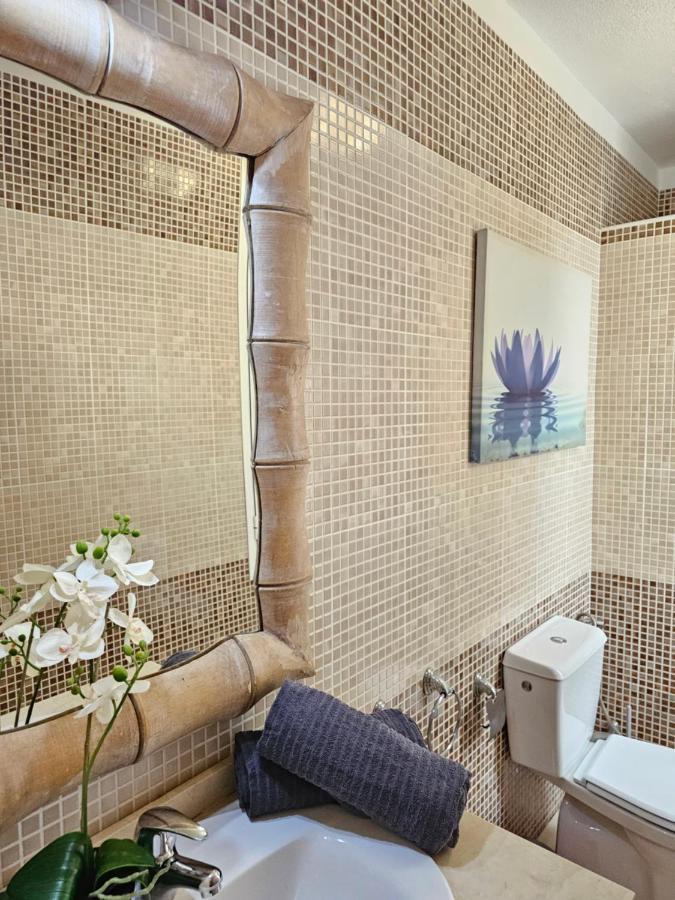 Holidays & Pool ,aircond , Americas Appartement Arona (Tenerife)